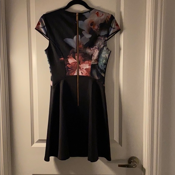 Ted Baker skater dress - Ted size 1 - Picture 2 of 2